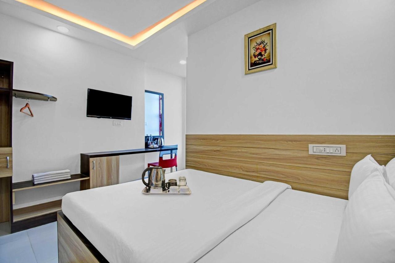 Oyo Townhouse 779 Gods County Hotel Tarapith Kültér fotó